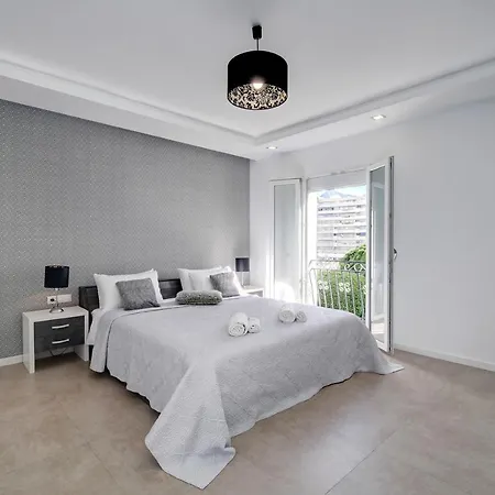 Westminster Puerto Banus Marina Apartment *